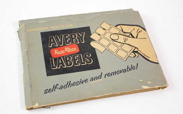 StickerGiant-shares-an-image-of-original-avery-labels